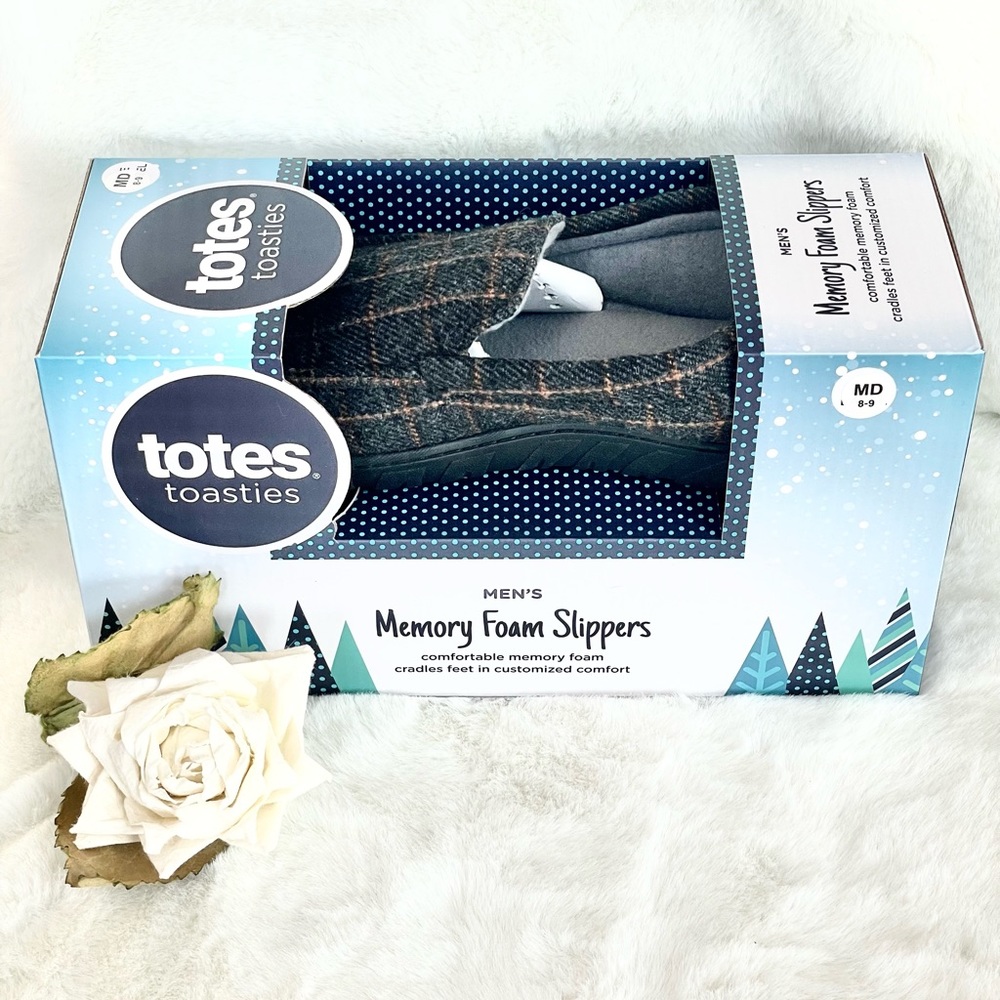 NWT TOTES TOASTIES MENS MEMORY FOAM SLIPPERS MD 8-9 Dk Charcoal w/brown stripes